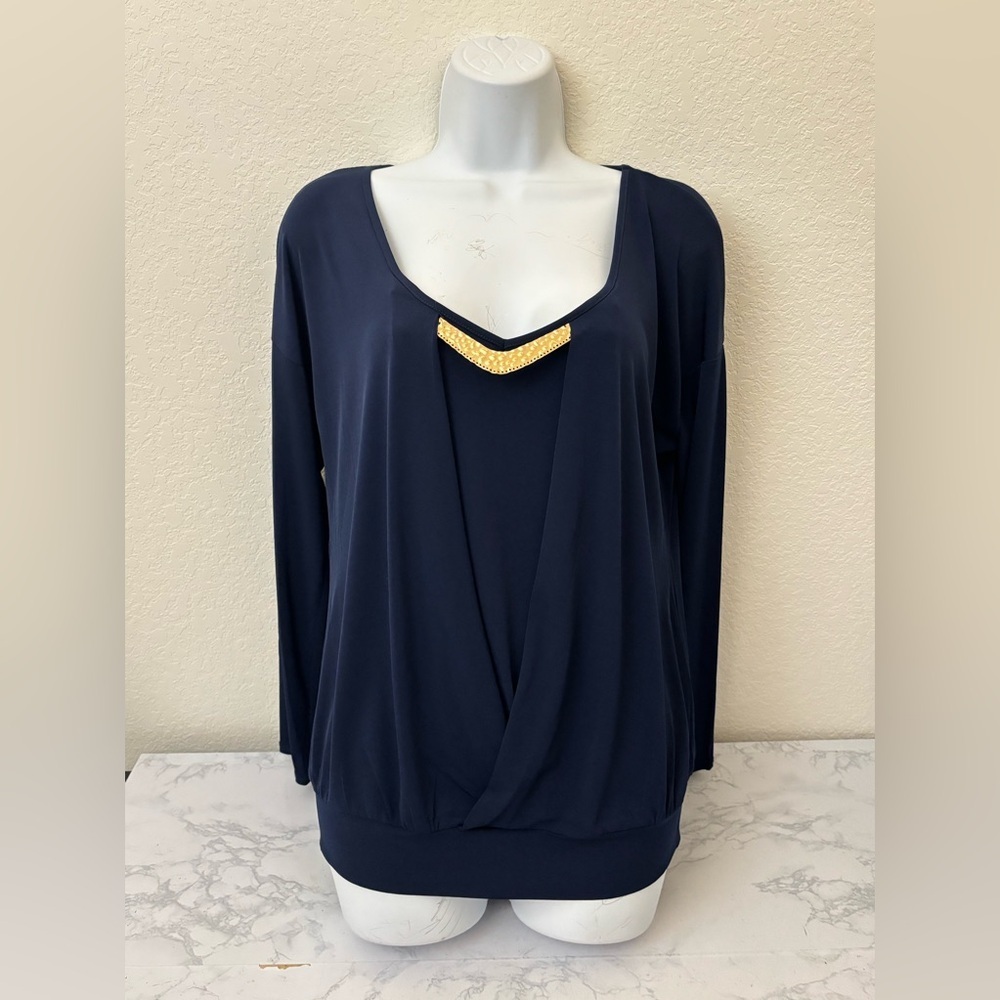 AUW Size Medium Long Sleeve Pullover Top Women’s Blue Gold Trim V Neck Blouse​​